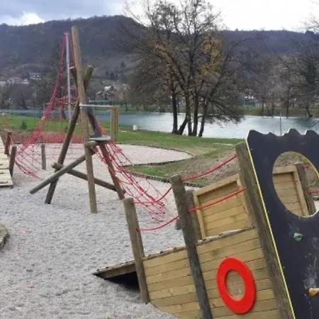 Alma * Bihac