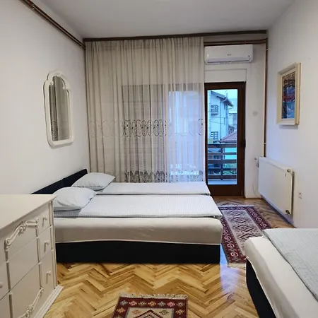 Alma Apartman